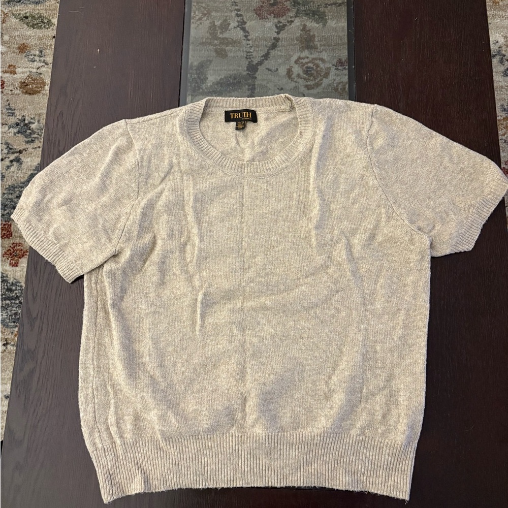 Women’s Short Sleeve Sweater